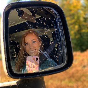 Meet your Posher, Alli